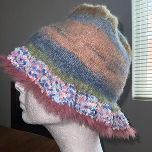 Bucket Hat - Multicolored - Stretchy